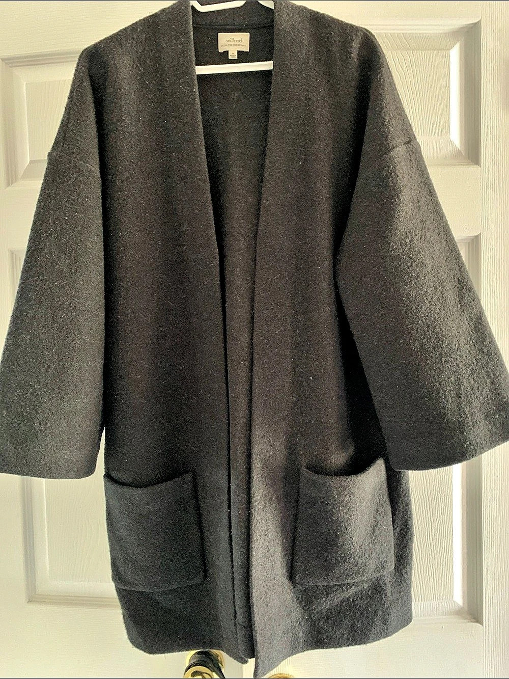 Wilfred Open Front Cape